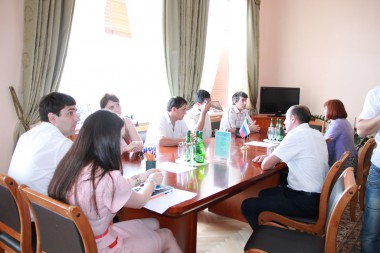 В комитете по молодежной политике РД состоялось награждение молодых ученых