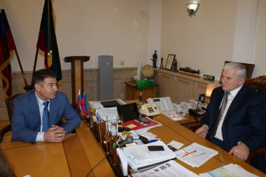 Азад Камилович Бабаев на встрече с главой администрации
